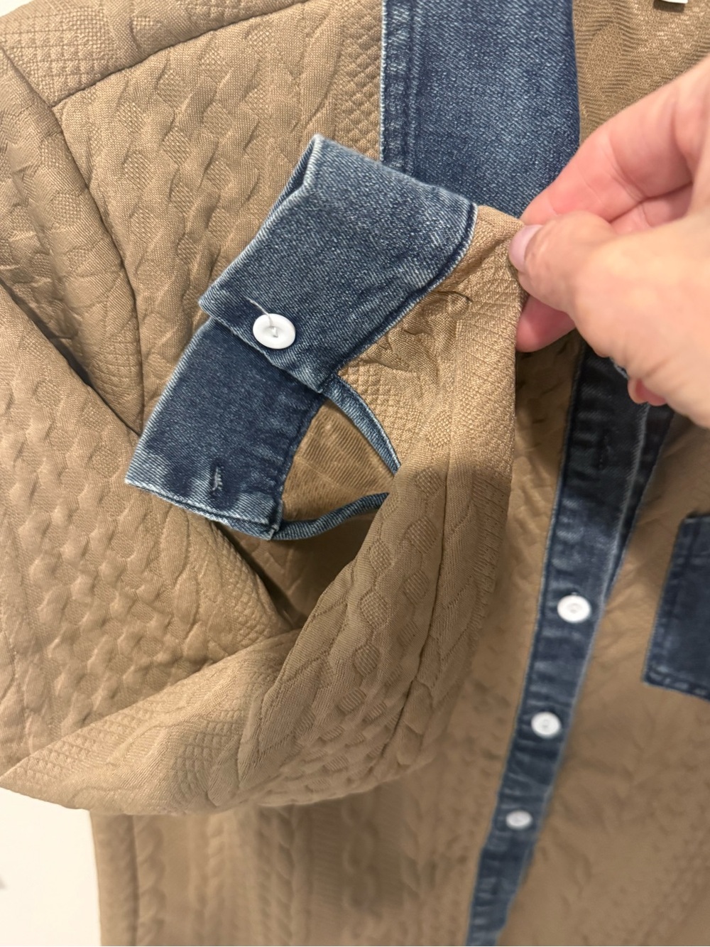 #235 ⭐️ DENIM TRIM CABLE KNIT - Picture 4 of 5